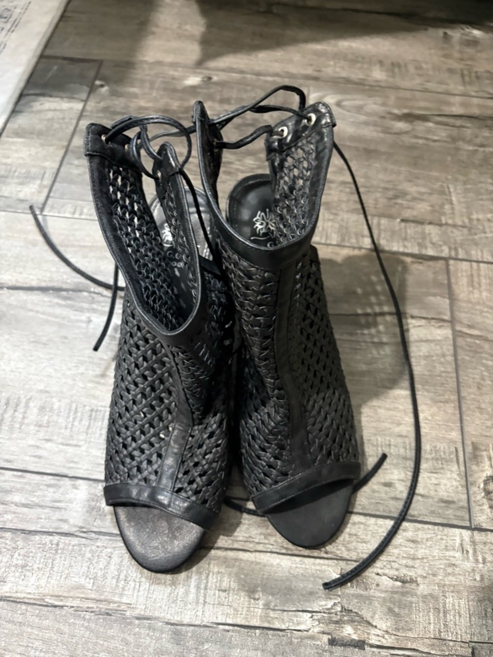 Women's Black Woven Lace-Up Peep-Toe Heels